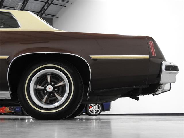 1977 Pontiac Grand Prix (CC-1170760) for sale in Kenosha, Wisconsin