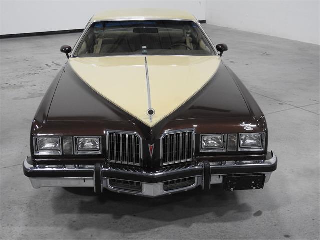 1977 Pontiac Grand Prix (CC-1170760) for sale in Kenosha, Wisconsin
