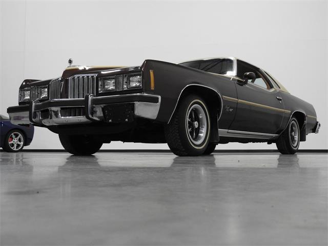 1977 Pontiac Grand Prix (CC-1170760) for sale in Kenosha, Wisconsin
