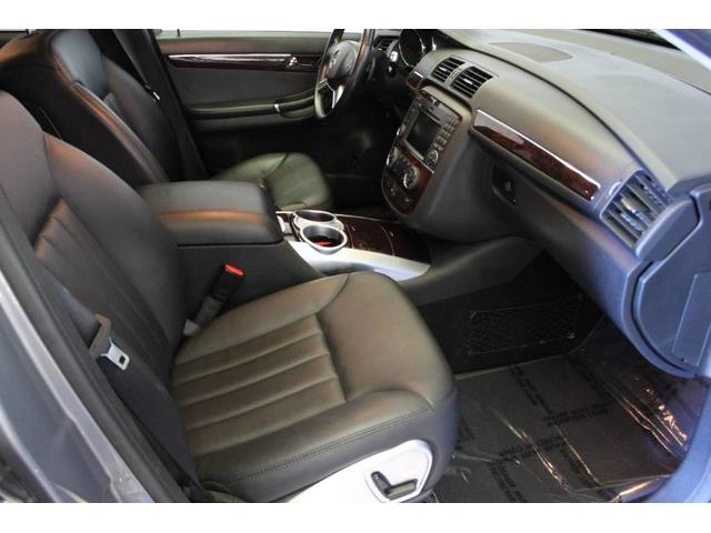 2010 Mercedes-Benz R-Class (CC-1179075) for sale in Anaheim, California