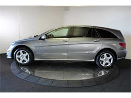 2010 Mercedes-Benz R-Class (CC-1179075) for sale in Anaheim, California