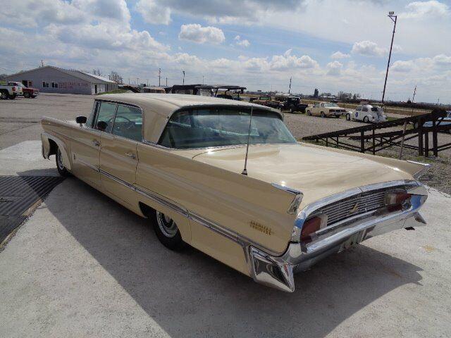 1958 Lincoln Premiere (CC-1181500) for sale in Staunton, Illinois
