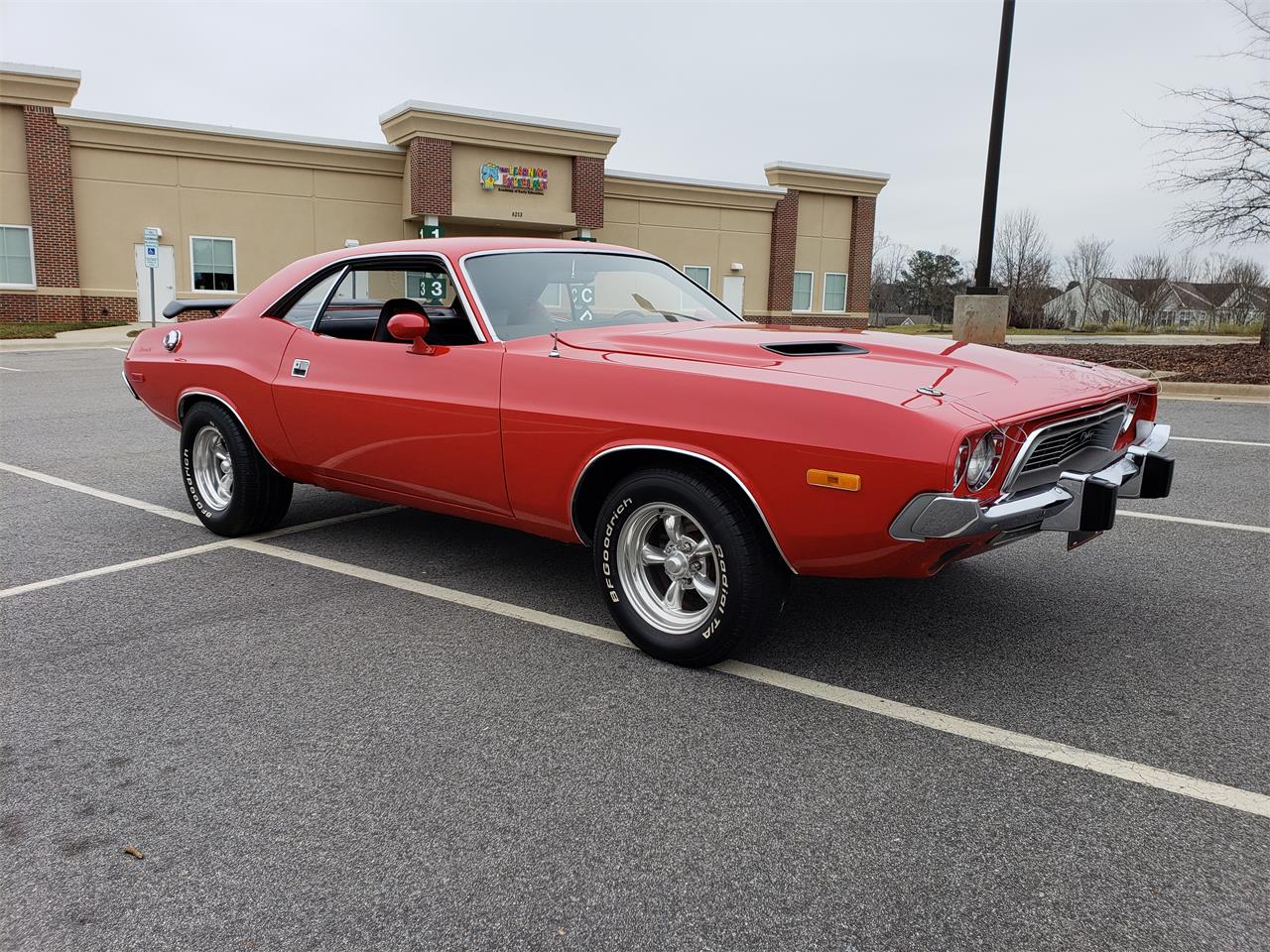 Dodge challenger 1973