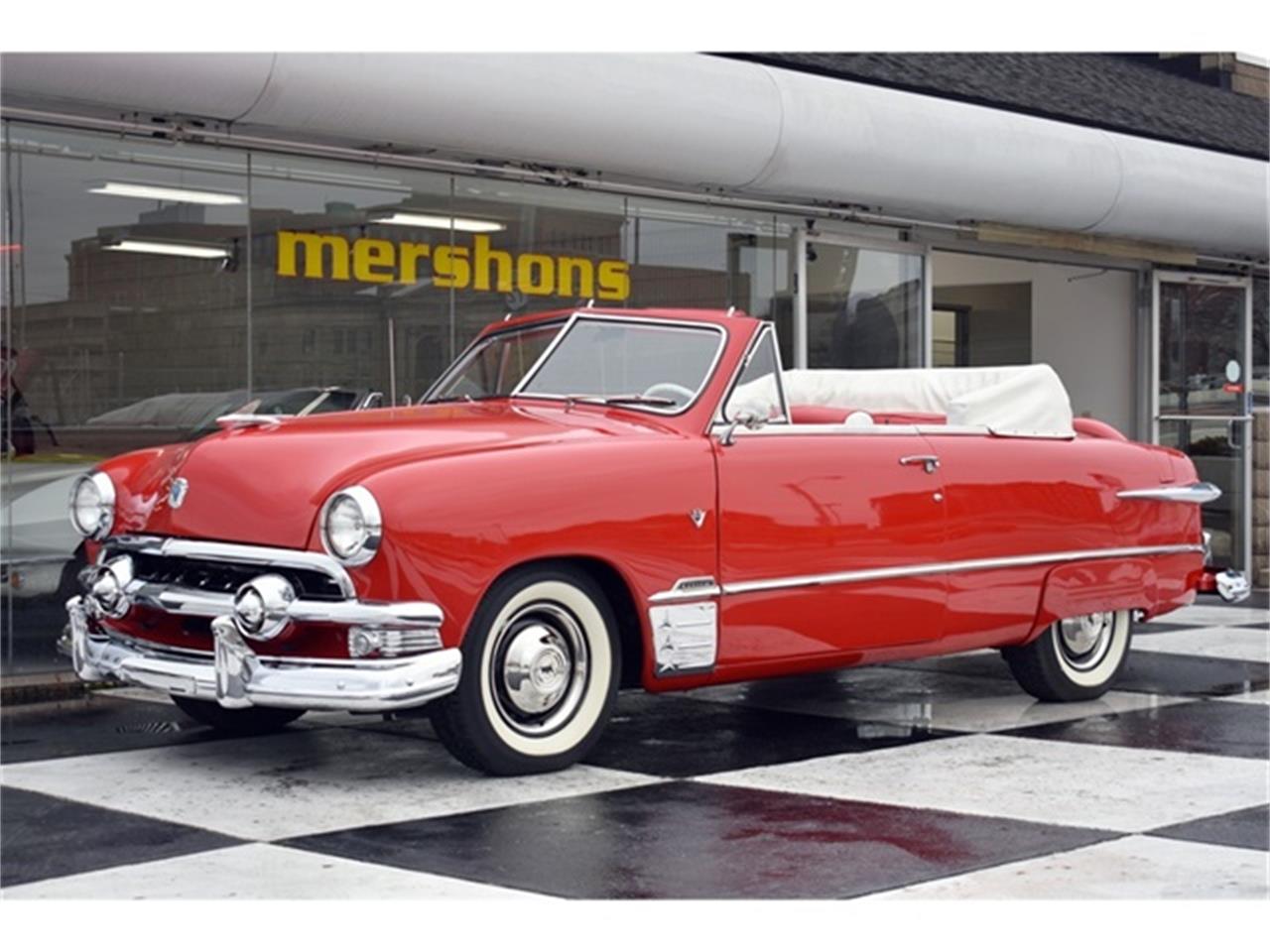 Ford custom deluxe
