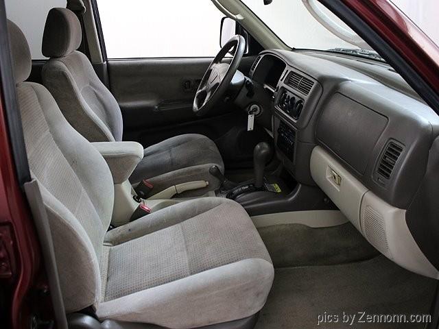 2000 Mitsubishi Montero (CC-1185819) for sale in Addison, Illinois