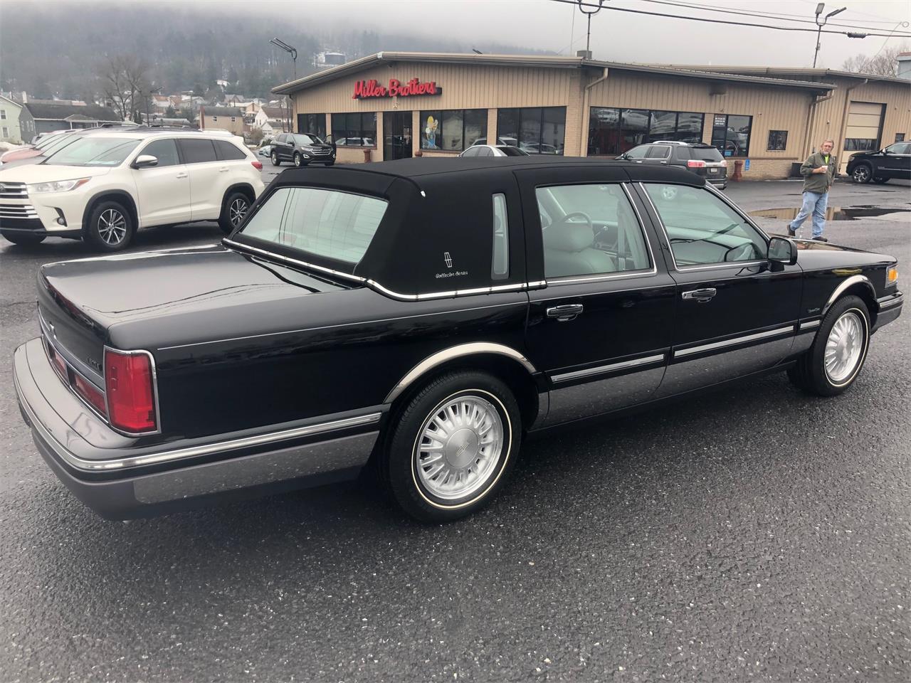 Lincoln town car 1997