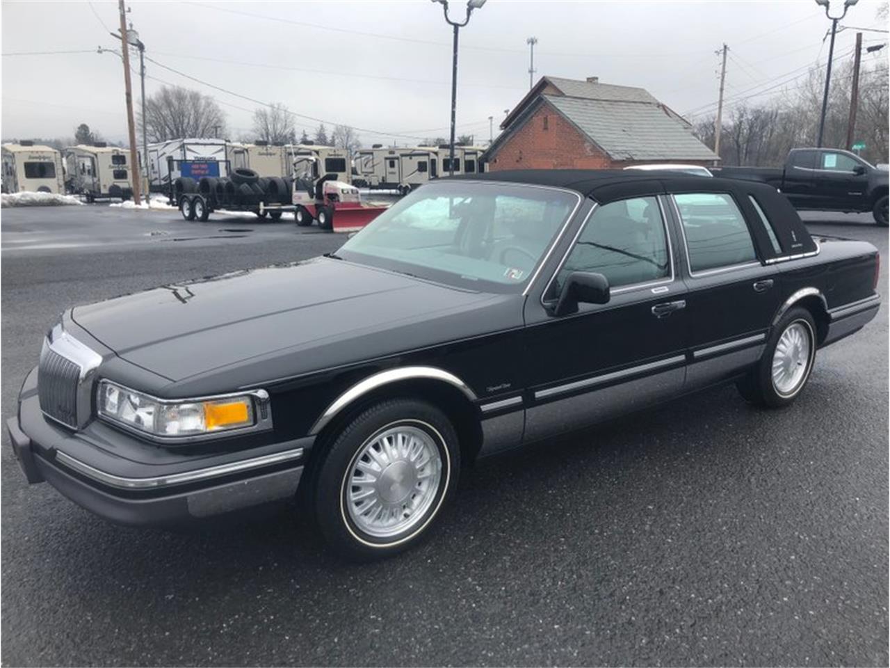 1997 Lincoln Town Car for Sale | ClassicCars.com | CC-1188969