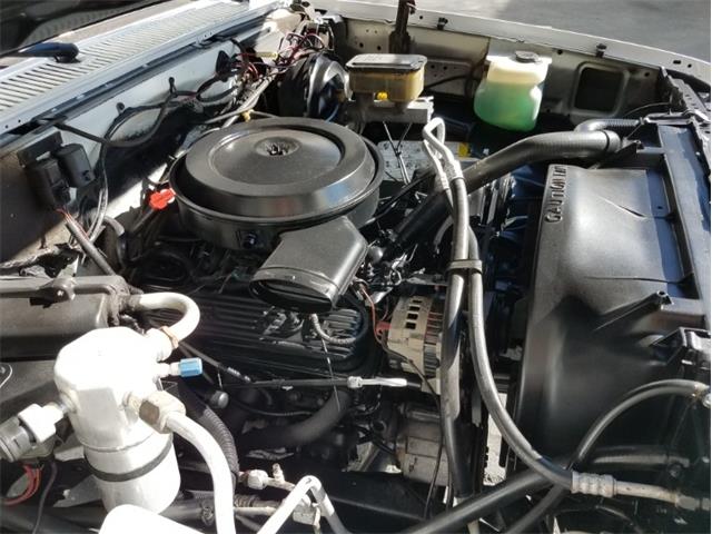 1988 Chevrolet Suburban (CC-1193317) for sale in Mundelein, Illinois