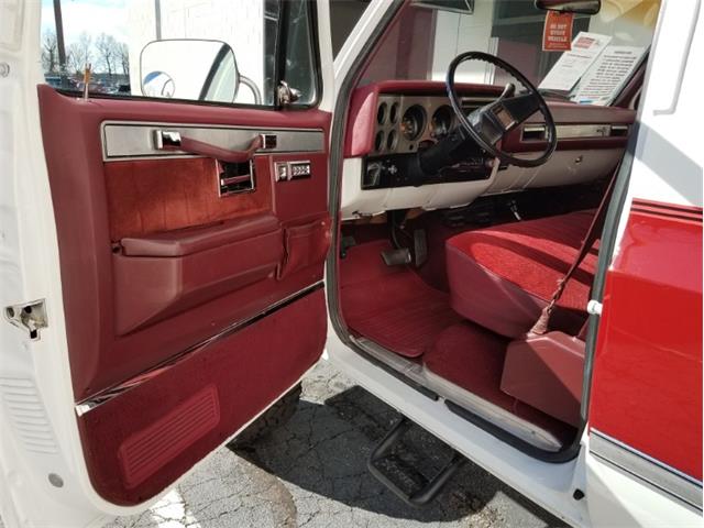 1988 Chevrolet Suburban (CC-1193317) for sale in Mundelein, Illinois