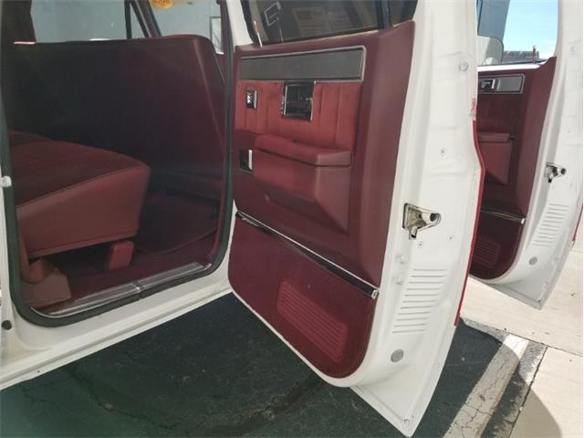 1988 Chevrolet Suburban (CC-1193317) for sale in Mundelein, Illinois