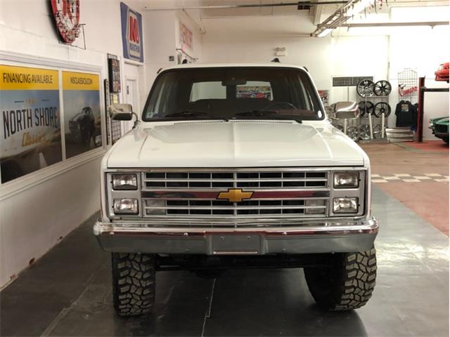 1988 Chevrolet Suburban (CC-1193317) for sale in Mundelein, Illinois