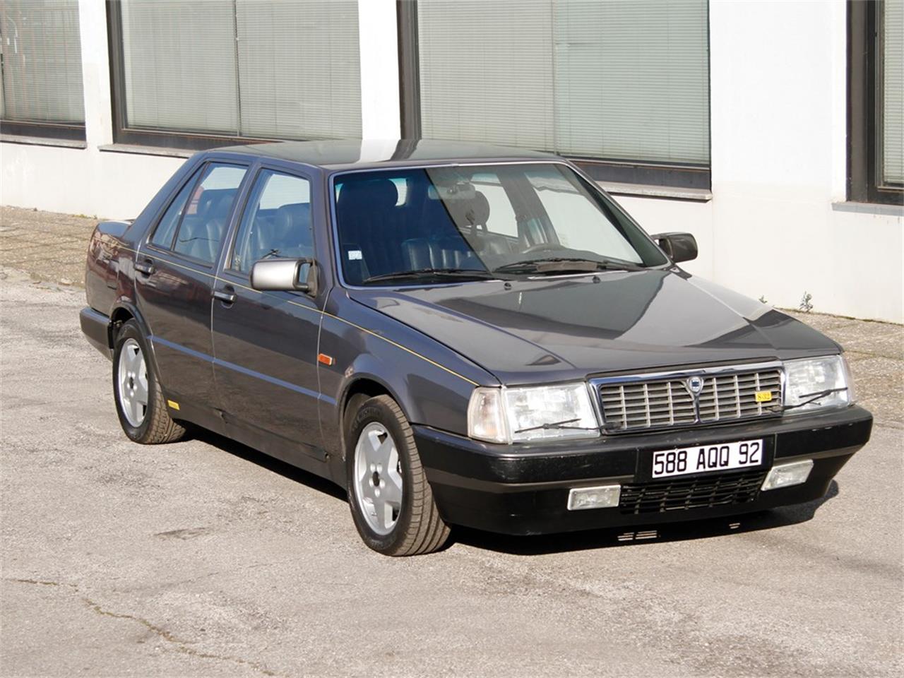 Lancia Thema 2016