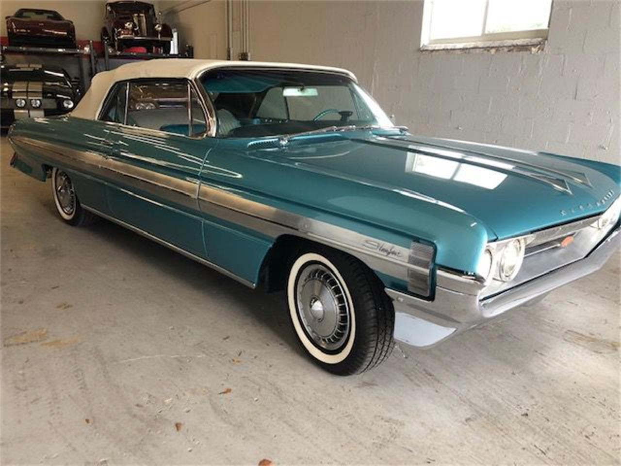 1961 Oldsmobile Starfire for Sale | ClassicCars.com | CC-1197390