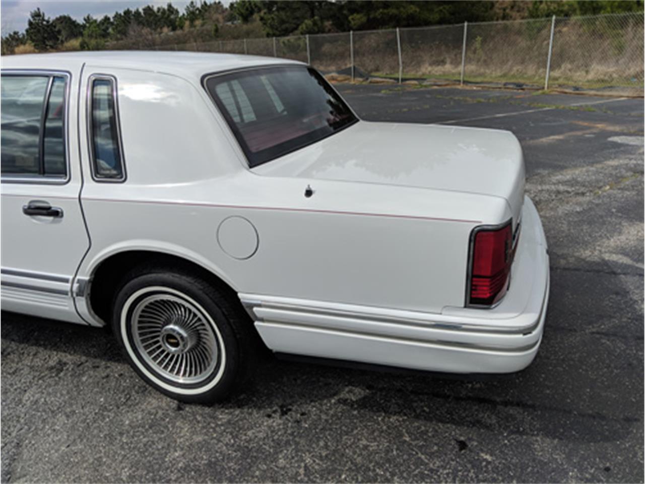 Lincoln town car 1992