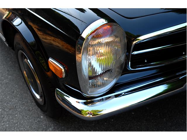 1971 Mercedes-Benz 280SL (CC-1205583) for sale in VANCOUVER, British Columbia