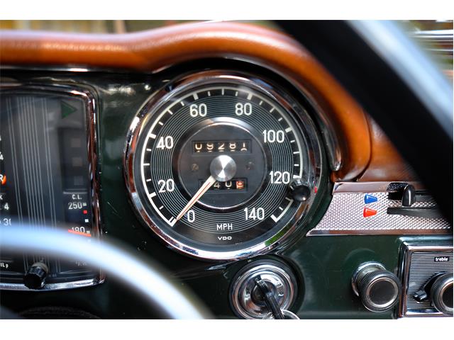 1971 Mercedes-Benz 280SL (CC-1205583) for sale in VANCOUVER, British Columbia