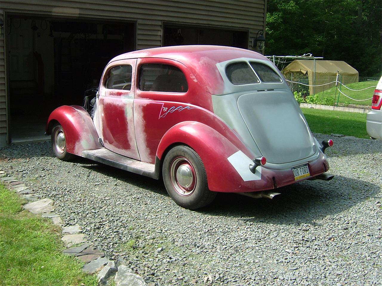 1937 Ford 2Dr Sedan for Sale CC1205772