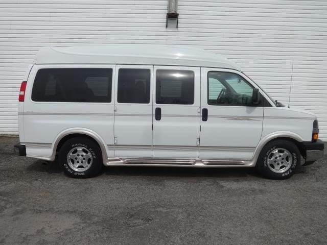 2003 Chevrolet Van (CC-1208261) for sale in Carlisle, Pennsylvania