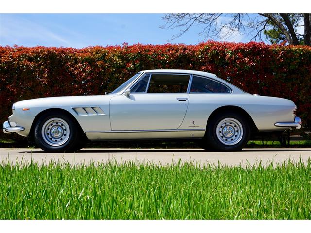 1966 ferrari 330 gt