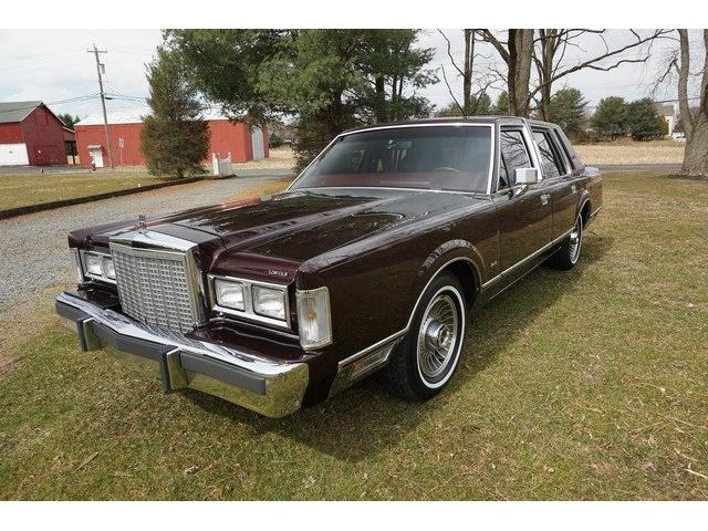 1987 Lincoln Town Car (CC-1211278) for sale in Monroe, New Jersey