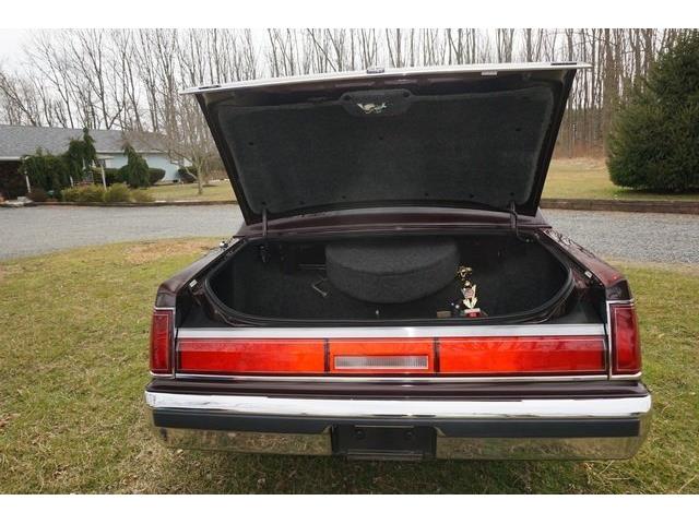 1987 Lincoln Town Car (CC-1211278) for sale in Monroe, New Jersey