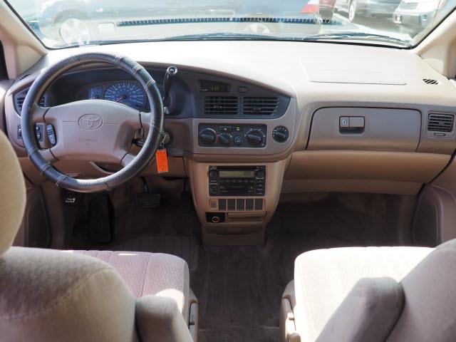 2003 Toyota Sienna (CC-1211511) for sale in Tacoma, Washington