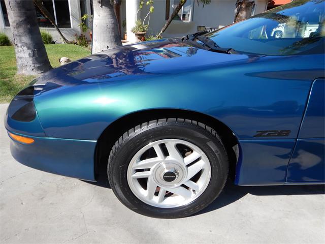1995 Chevrolet Camaro Z28 (CC-1211796) for sale in Woodland Hills, California