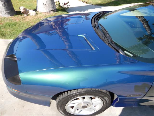 1995 Chevrolet Camaro Z28 (CC-1211796) for sale in Woodland Hills, California