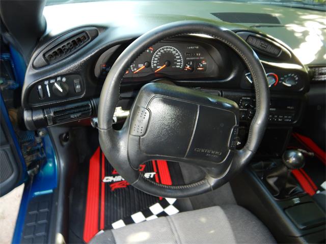 1995 Chevrolet Camaro Z28 (CC-1211796) for sale in Woodland Hills, California