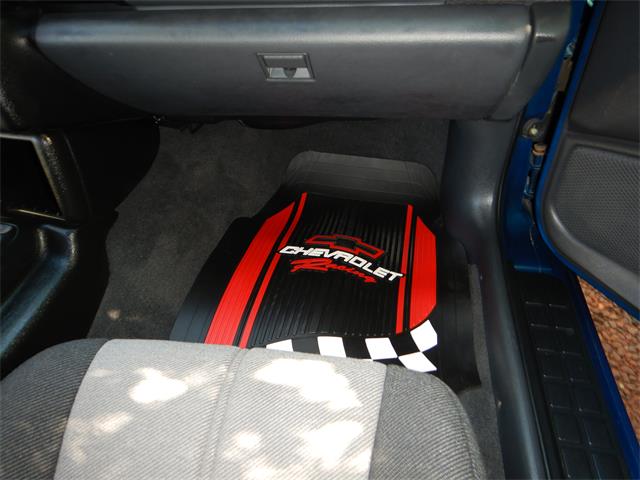 1995 Chevrolet Camaro Z28 (CC-1211796) for sale in Woodland Hills, California