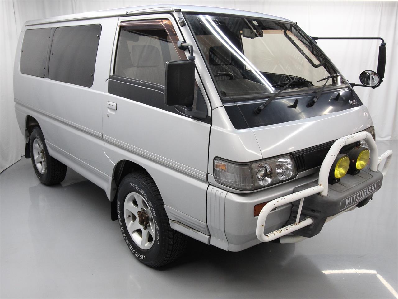 Mitsubishi delica 1993