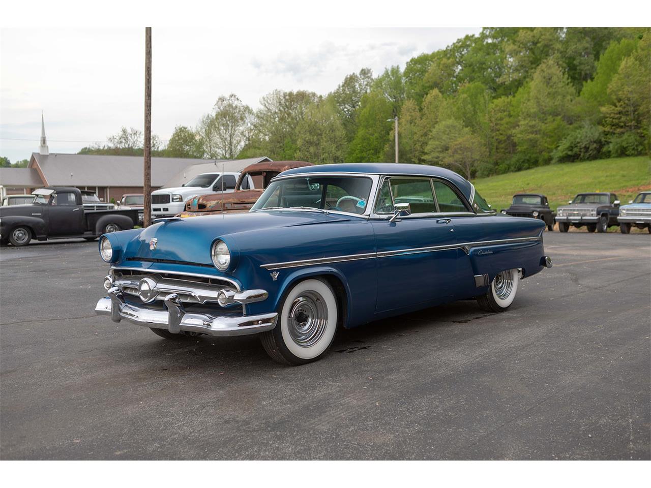 Ford Crestline 1952