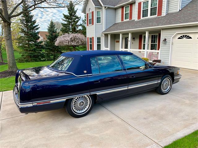 1994 Cadillac Sedan DeVille (CC-1210365) for sale in NORTH ROYALTON, Ohio