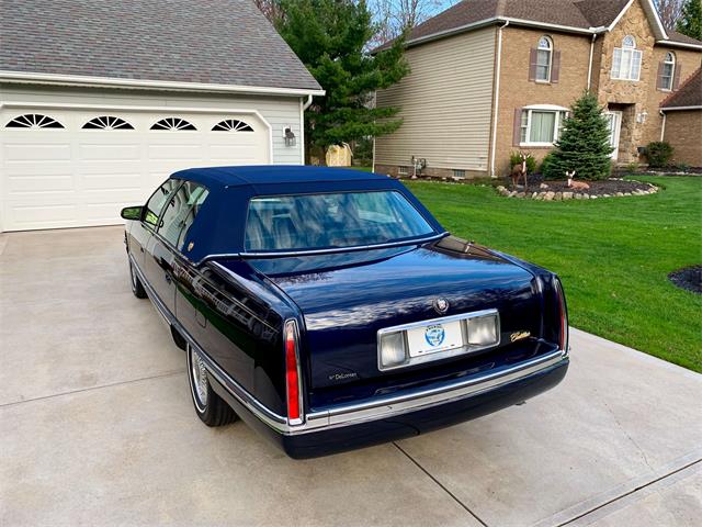 1994 Cadillac Sedan DeVille (CC-1210365) for sale in NORTH ROYALTON, Ohio