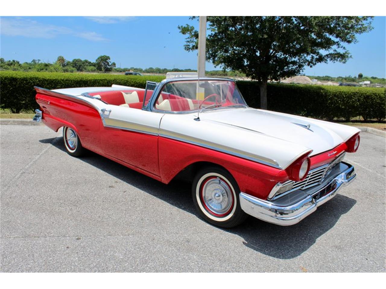 1957 Ford Skyliner for Sale | ClassicCars.com | CC-1214687