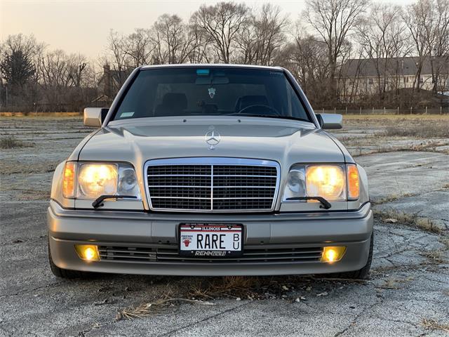 1994 Mercedes-Benz E500 (CC-1218042) for sale in Justice, Illinois
