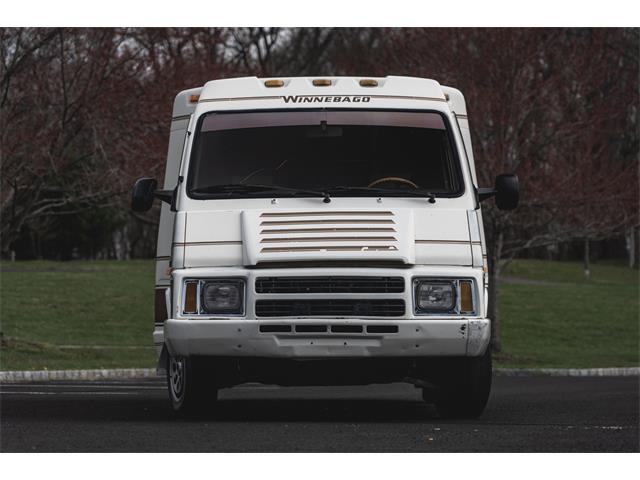 1985 Winnebago Recreational Vehicle (CC-1218133) for sale in Doylestown, Pennsylvania