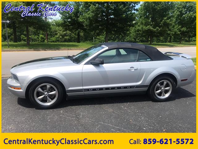 2005 Ford Mustang (CC-1219980) for sale in Paris , Kentucky