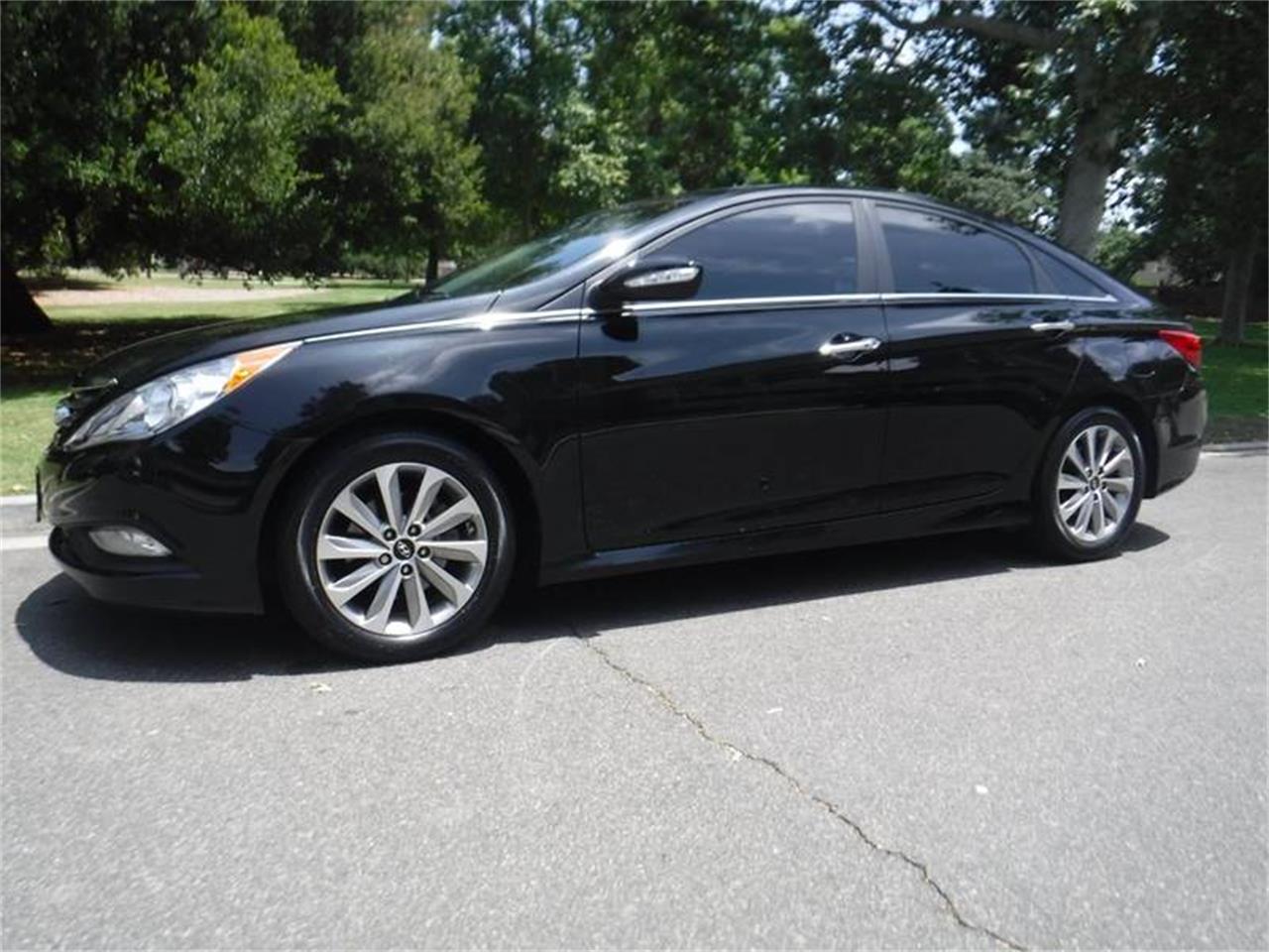 2014 Hyundai Sonata for Sale | ClassicCars.com | CC-1227365