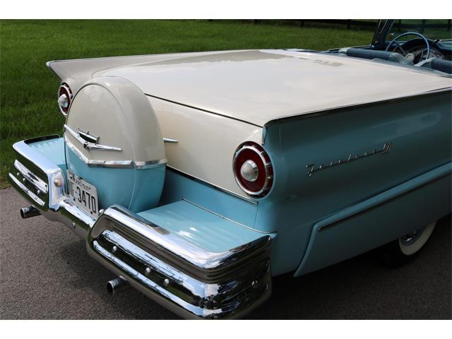 1957 Ford Fairlane 500 (CC-1227680) for sale in Conroe, Texas