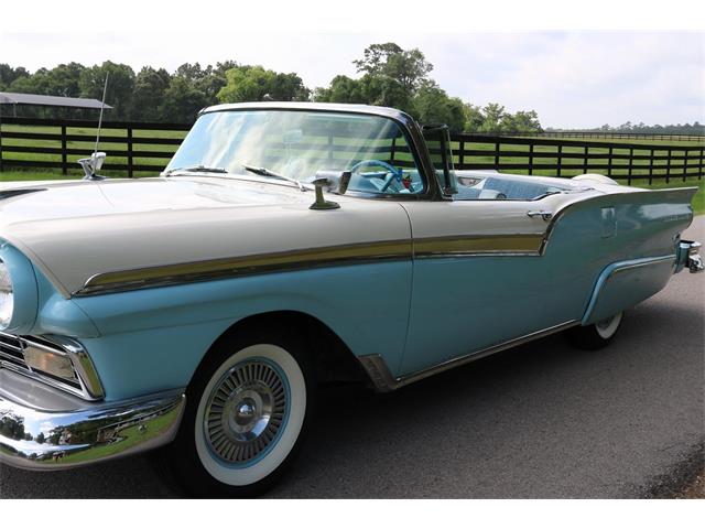 1957 Ford Fairlane 500 (CC-1227680) for sale in Conroe, Texas