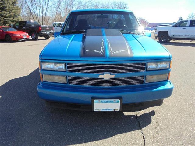 1992 Chevrolet C/K 1500 (CC-1228418) for sale in Roseville, Minnesota