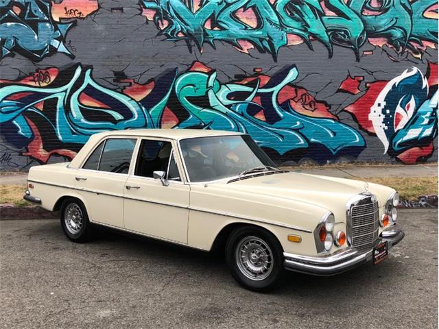 1972 Mercedes-Benz 280SE (CC-1220956) for sale in Los Angeles, California