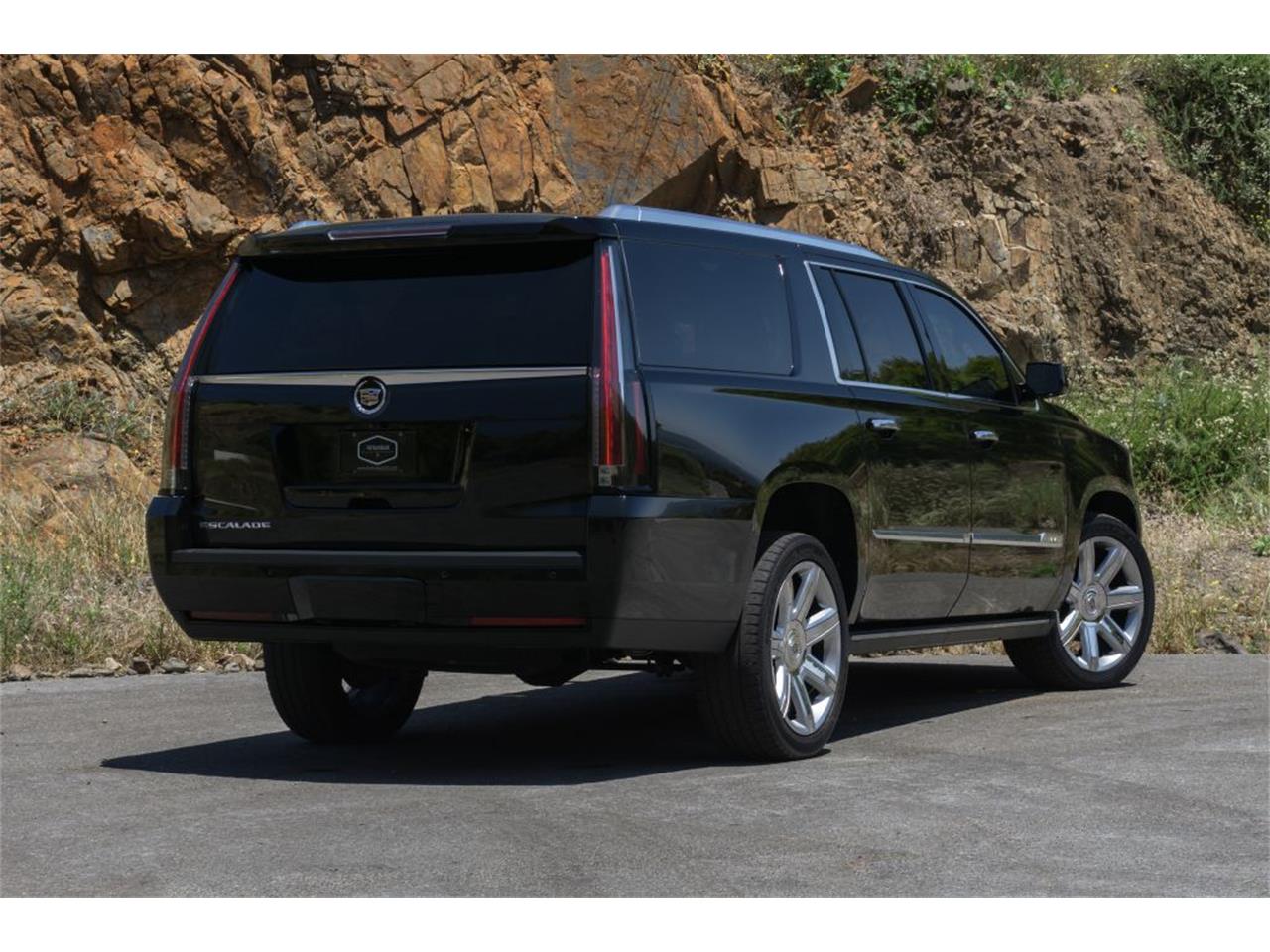 2015 Cadillac Escalade for Sale | ClassicCars.com | CC-1231236