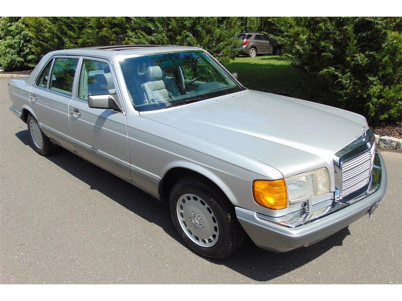 1989 Mercedes-Benz 420SEL For Sale | ClassicCars.com | CC-1232121