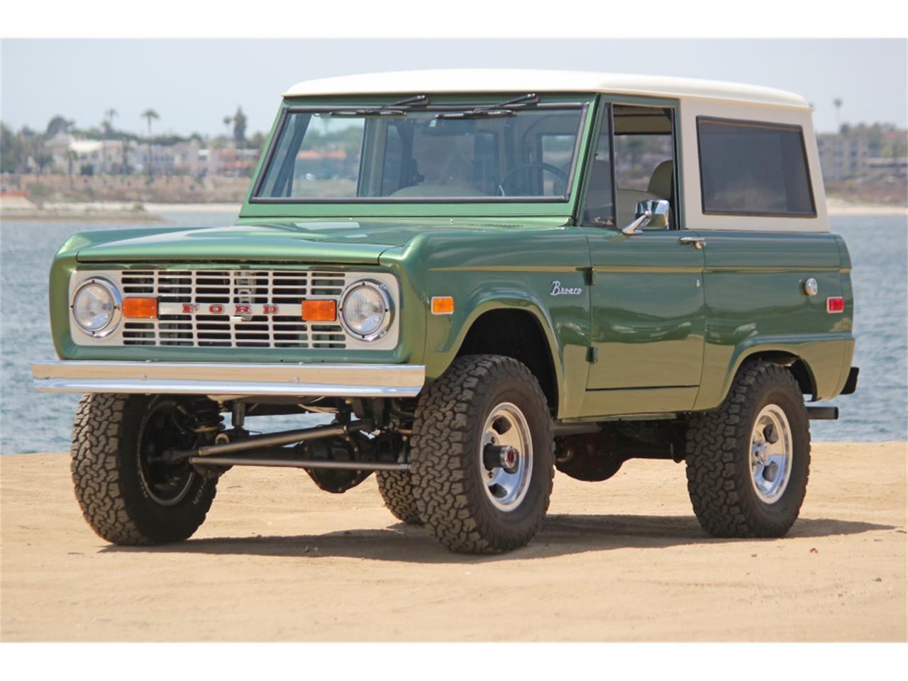 1974 Ford Bronco. 