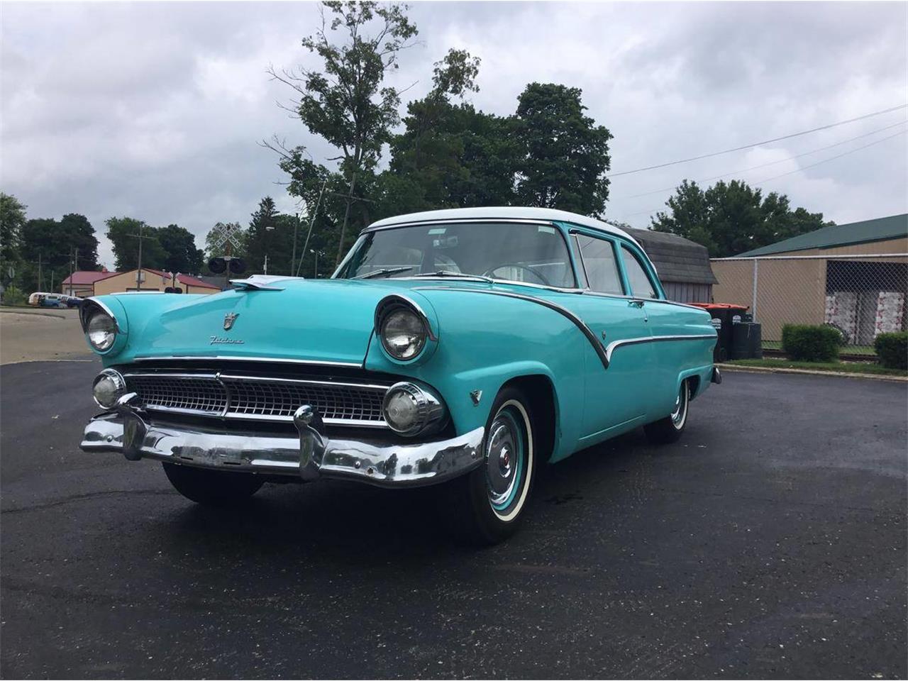 1955 Ford Fairlane for Sale CC1236398