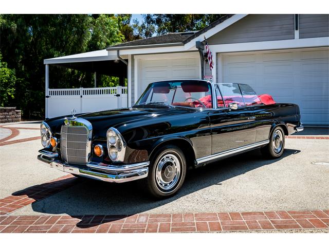 1965 Mercedes-Benz 220SE (CC-1237224) for sale in Escondido, California