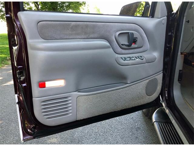 1997 GMC Suburban (CC-1238534) for sale in West Chester, Pennsylvania