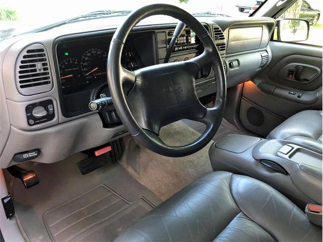 1997 GMC Suburban (CC-1238534) for sale in West Chester, Pennsylvania